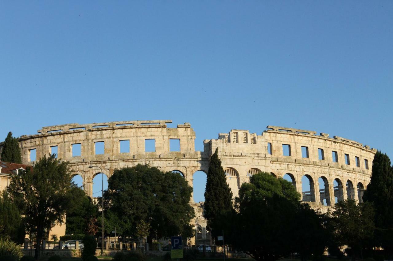 Appartamento Waimarie Fažana Esterno foto