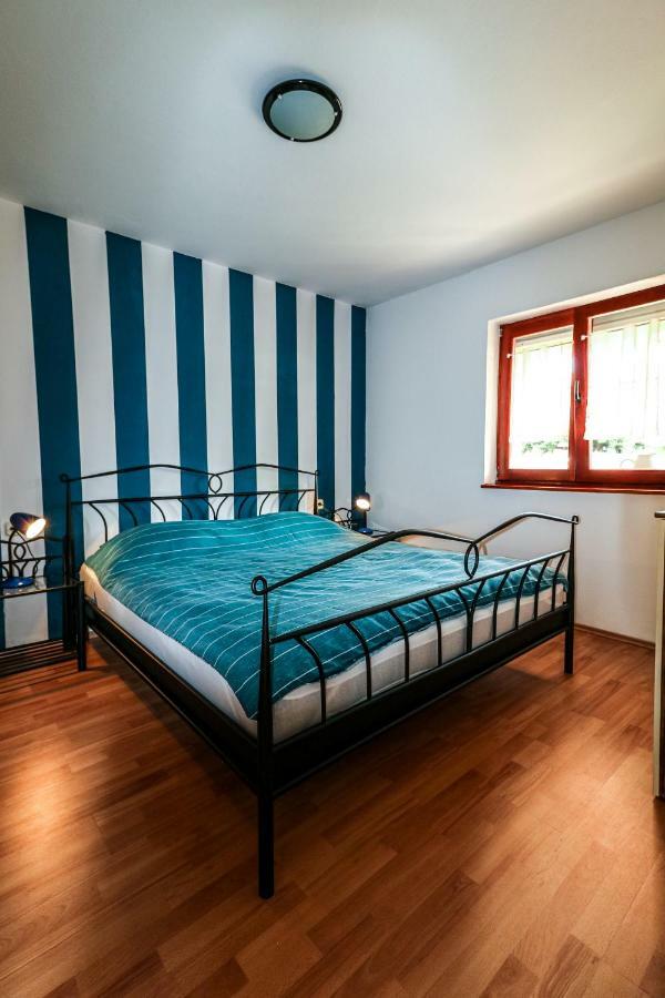 Appartamento Waimarie Fažana Esterno foto