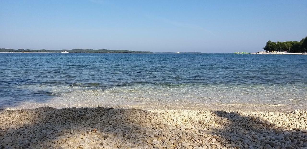Appartamento Waimarie Fažana Esterno foto